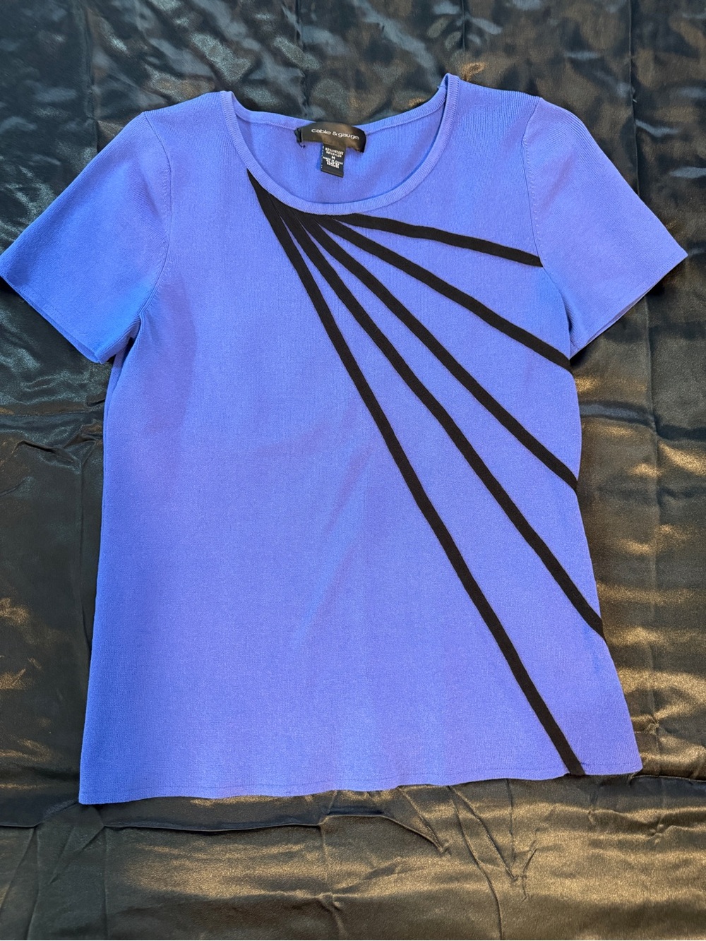 Cable & Gauge Purple Short-Sleeve shirt with Black Graphic Stripes